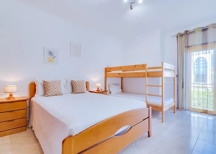 Al - Atlantida Mar * קווארטיירה